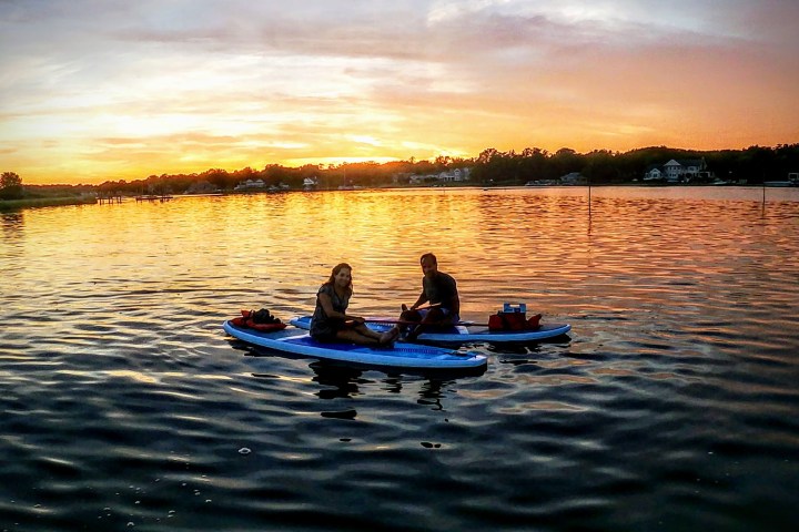 a small boat in a body of water